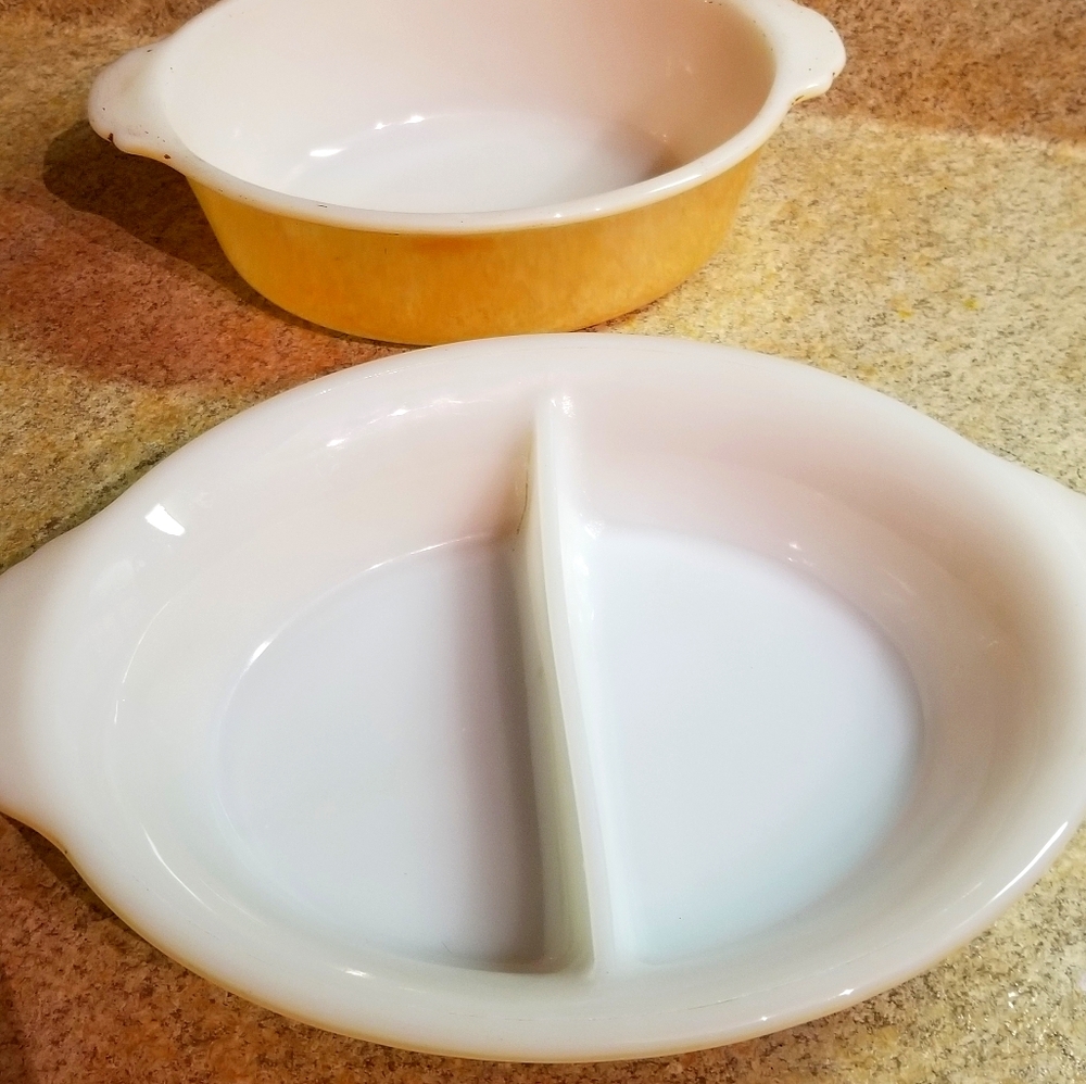 2 Fire King casserole dishes